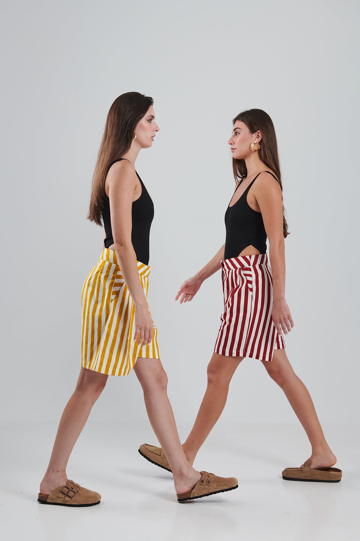 CLASSIC LINES SHORTS