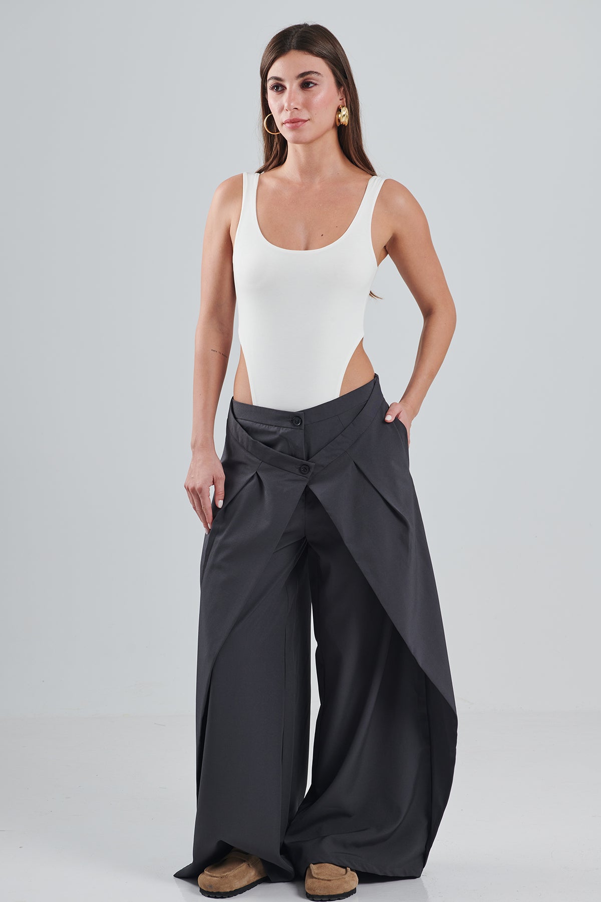 LAYERED WAIST PANTS