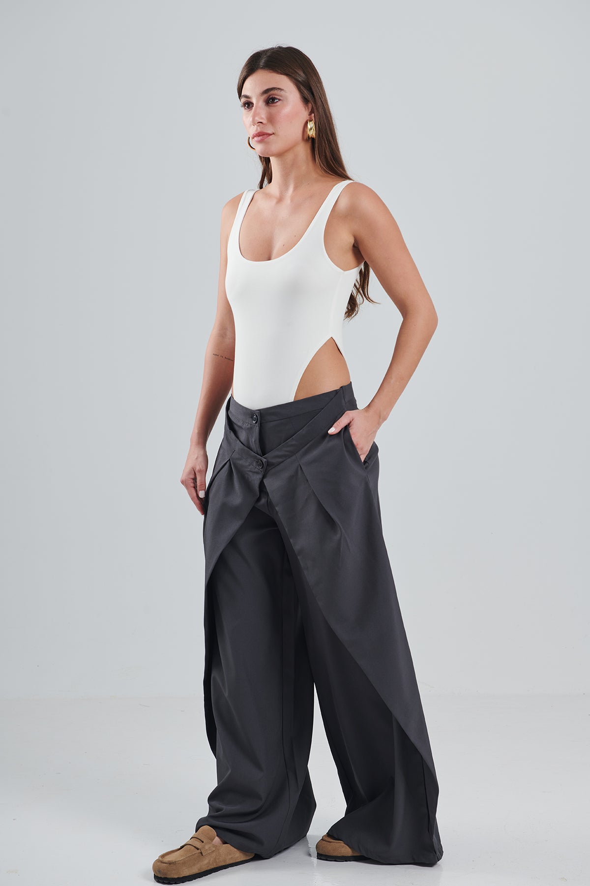 LAYERED WAIST PANTS
